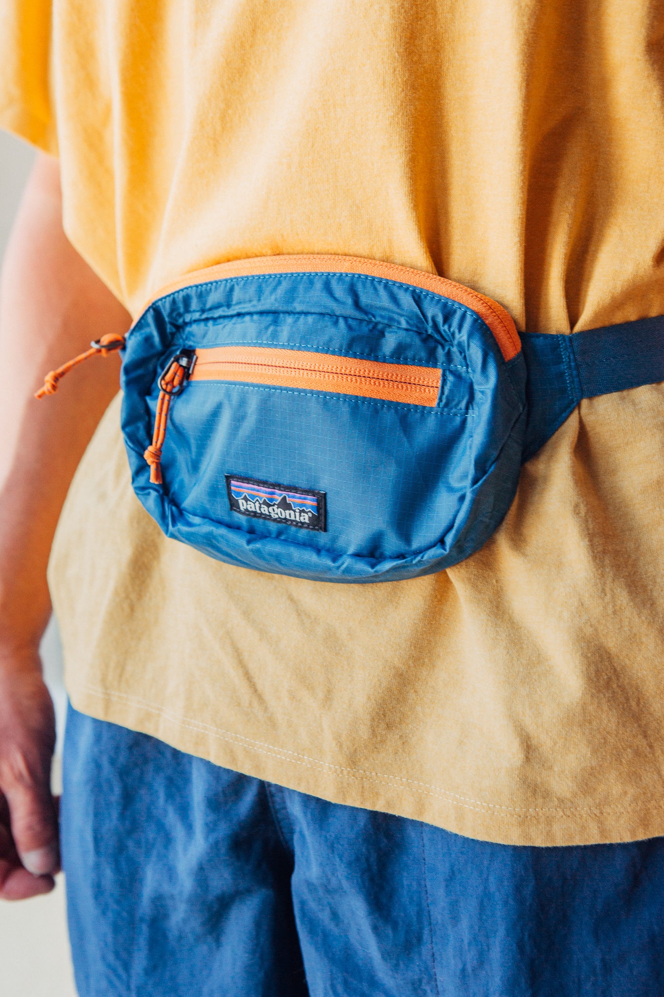 Ultralight Black Hole Mini Hip Pack