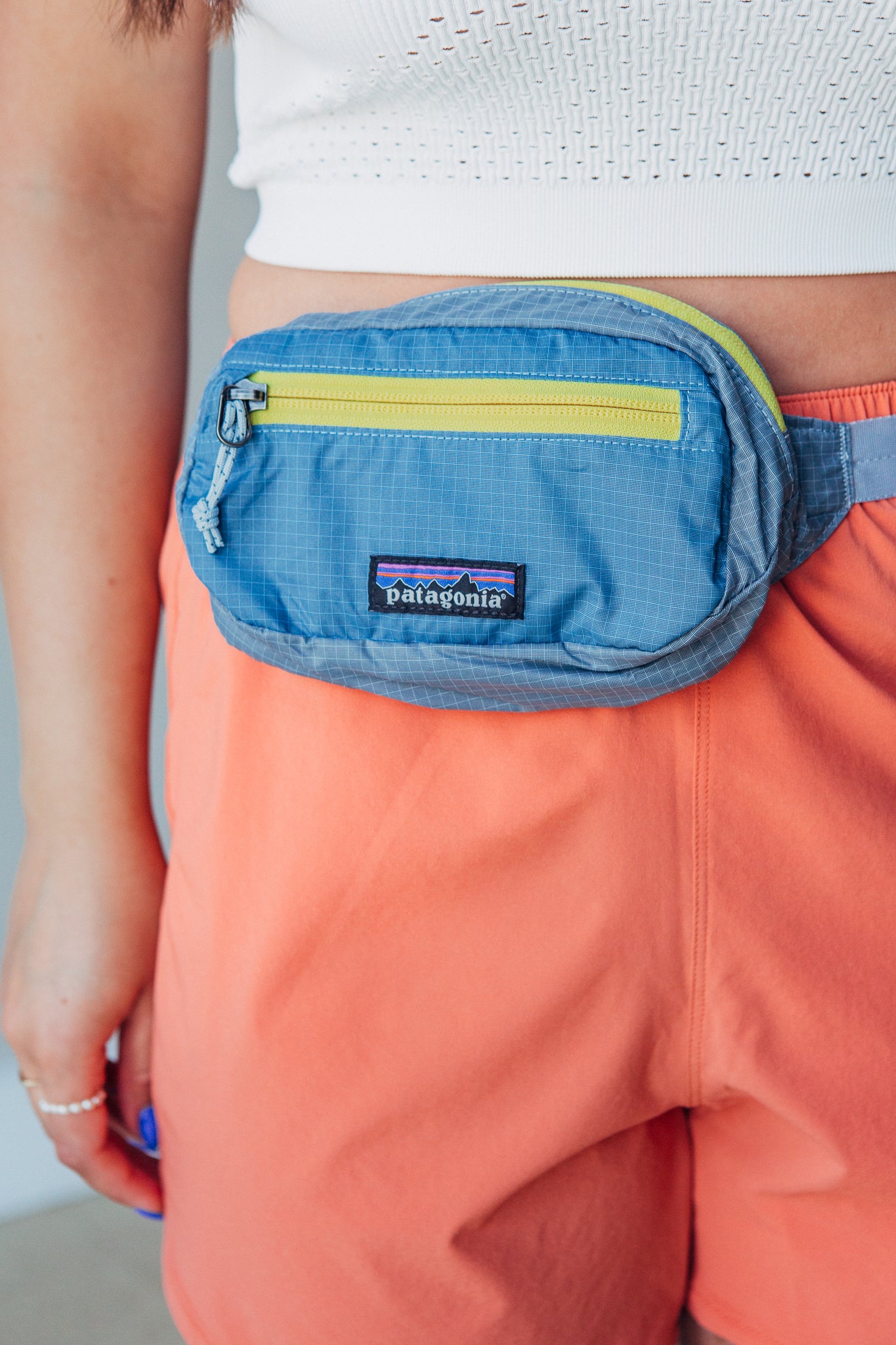 Ultralight Black Hole Mini Hip Pack