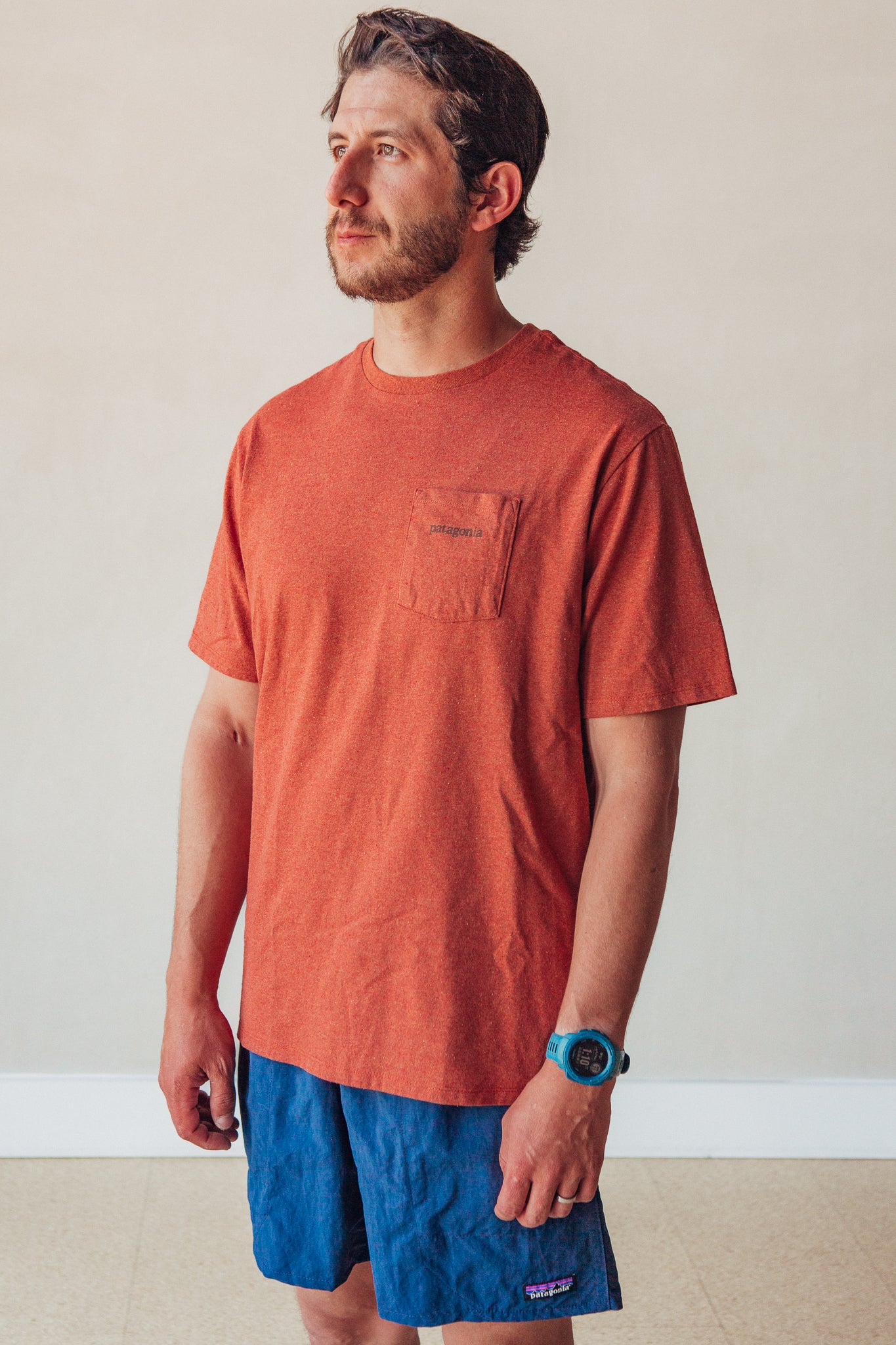 Patagonia Men's Line Logo Ridge Pocket Responsibili-Tee : Cone Brown