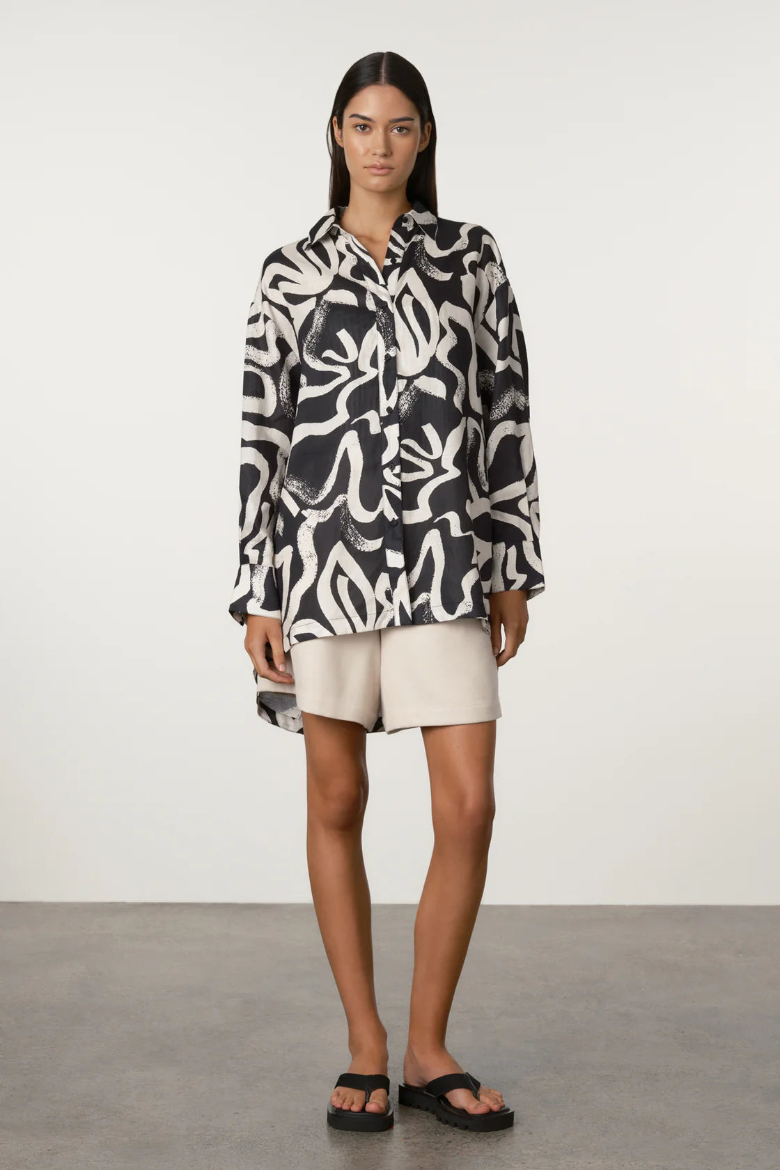 ZULU & ZEPHYR PAINT FLOWER LINEN SHIRT