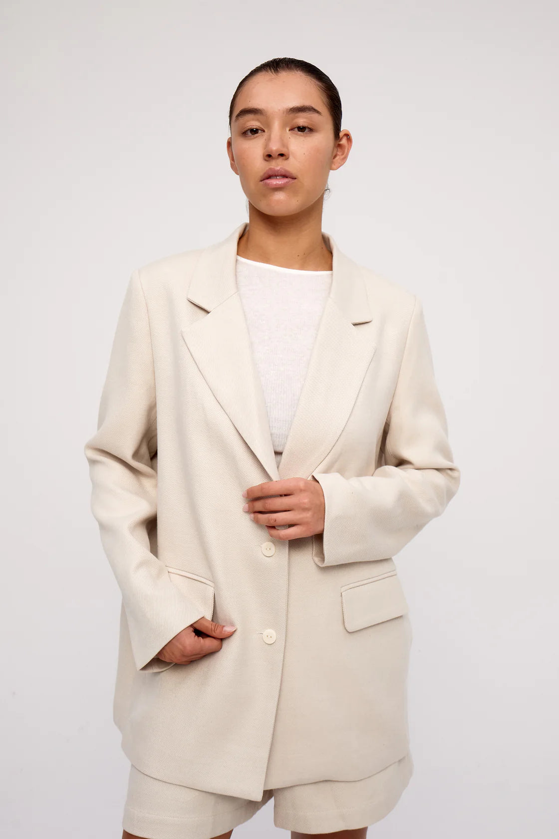 ZULU & ZEPHYR R HUSK RELAXED TAILORED TWILL BLAZER
