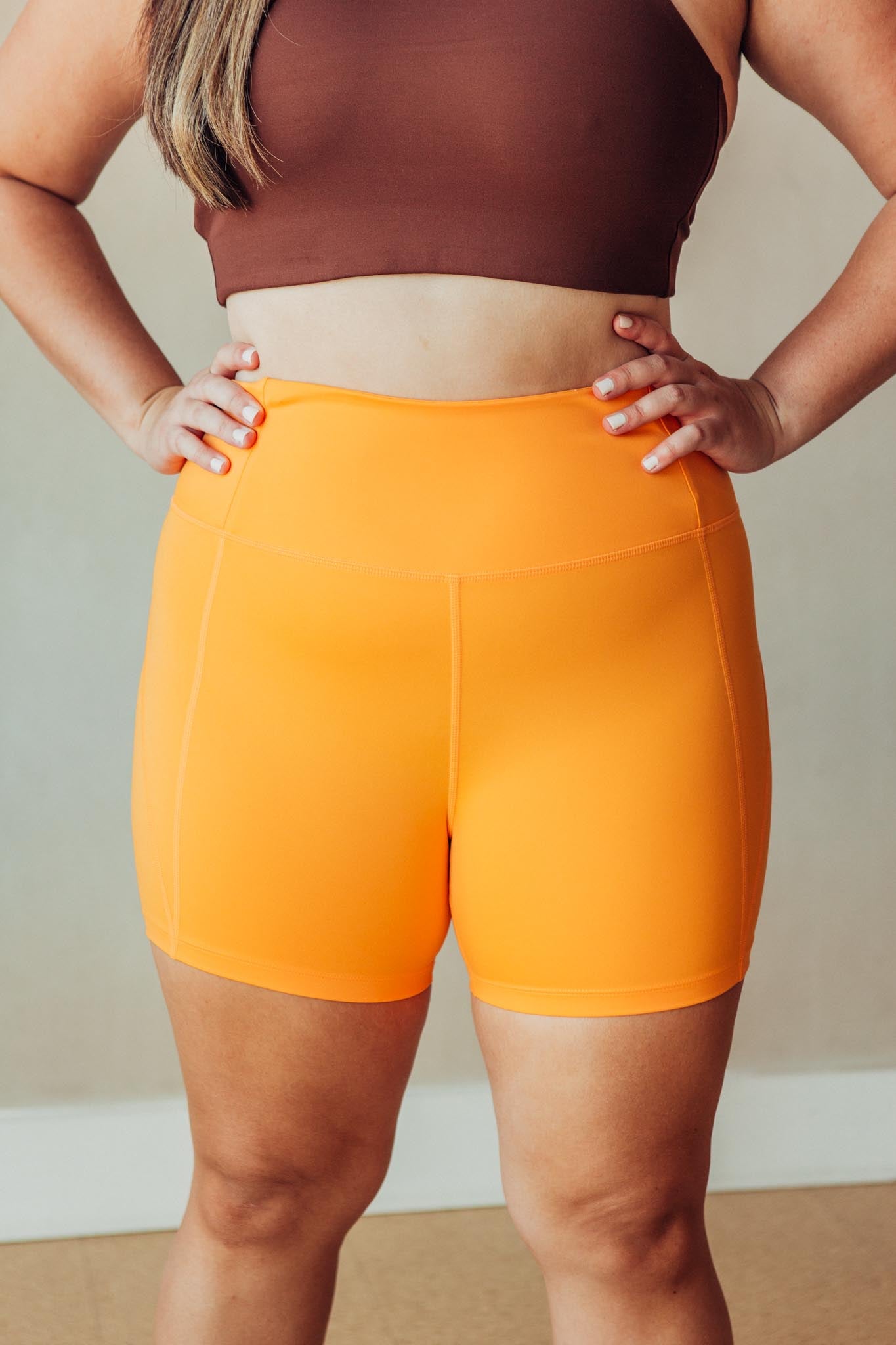 High Rise Run Short - Orange Zest